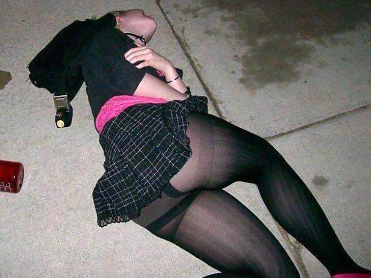 Пьяные сексуальные женщины фото