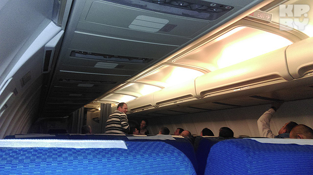 Пассажиры авиарейса Минск-Москва не на шутку испугались задымления салона