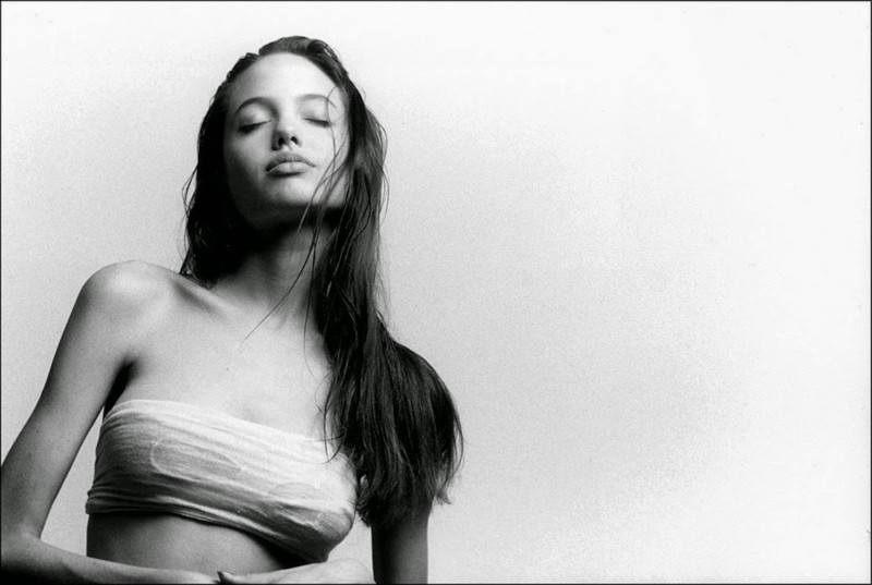 Анджелина Джоли, первые фотосессии 
