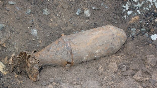 Отголоски войны: бобруйские сапёры ликвидировали фрагмент бомбы Великой Отечественной войны