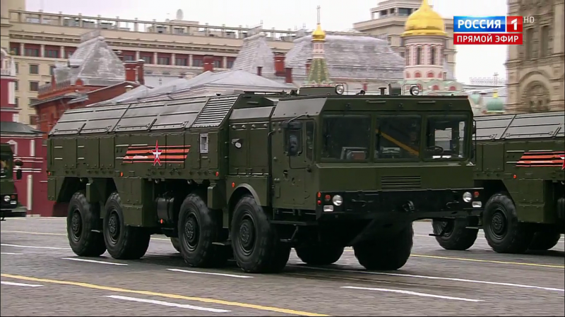 Обзор военной техники на Параде Победы в Москве
