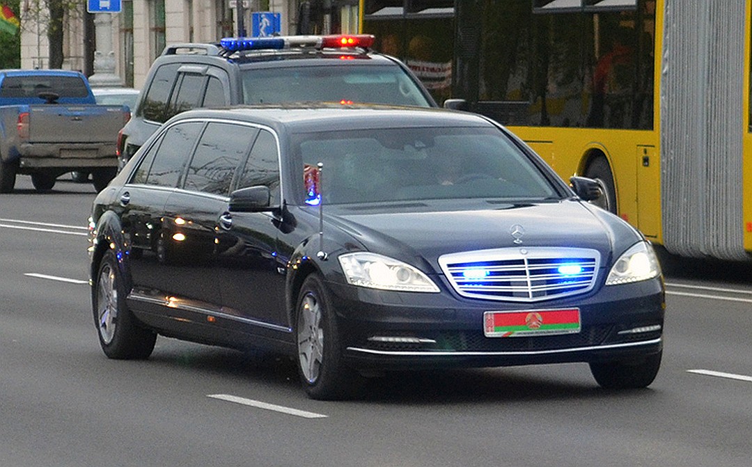 В автопарке Лукашенко появился новый бронелимузин за 1,4 миллиона евро